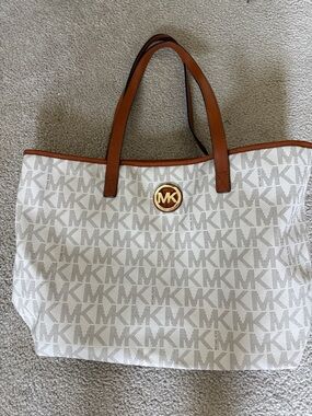 Michael Kors White Logo Tote with Brown Trim and Gold Accent